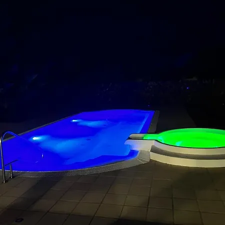 Nyaraló Vistamalpei Cotillo